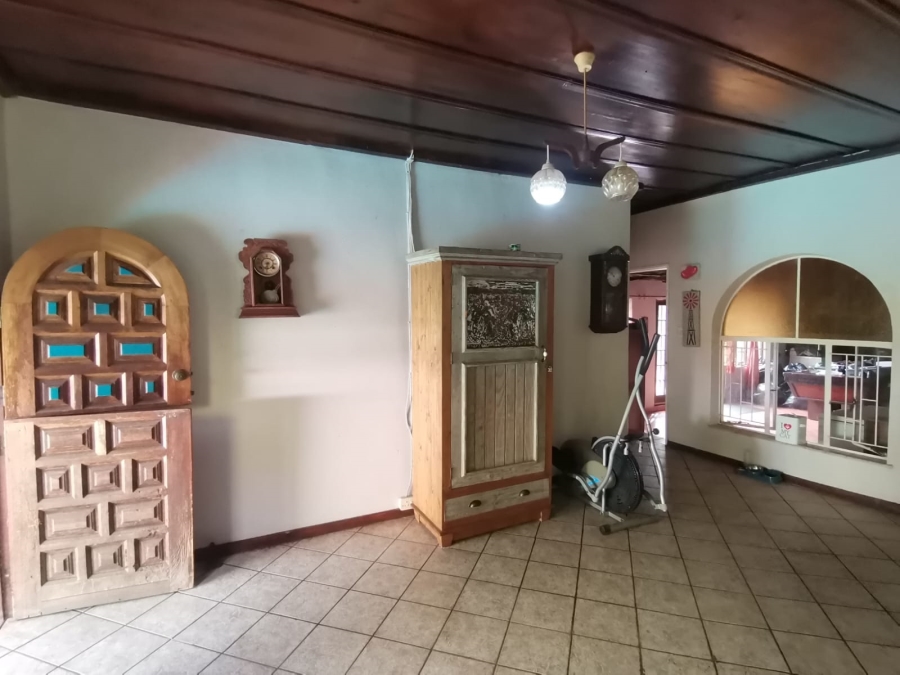 5 Bedroom Property for Sale in Elandsrand North West